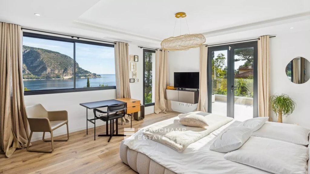 Contemporary 4-Bedroom Villa with Panoramic Sea View – Èze