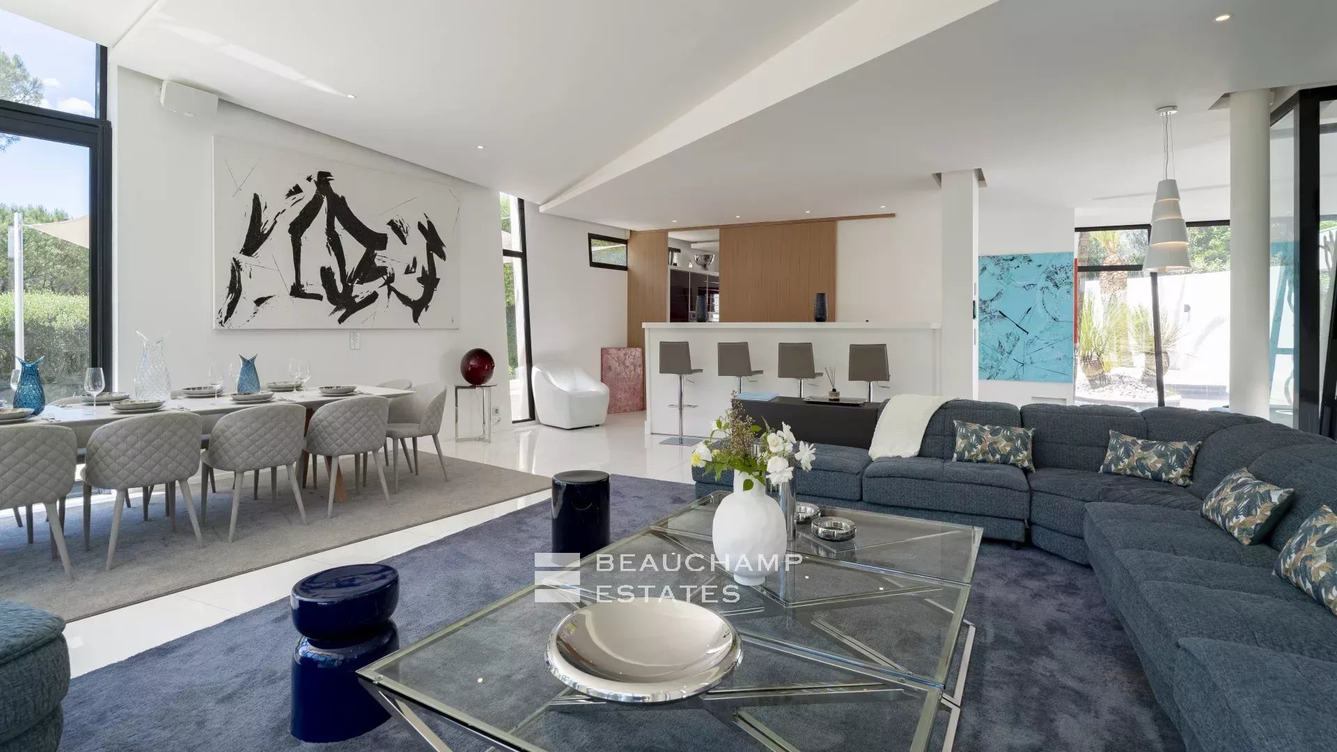 Exclusive luxury domain 8 bedrooms in Cap Tahiti, Pampelonne Exclusive luxury domain 8 bedrooms in Cap Tahiti, Pampelonne