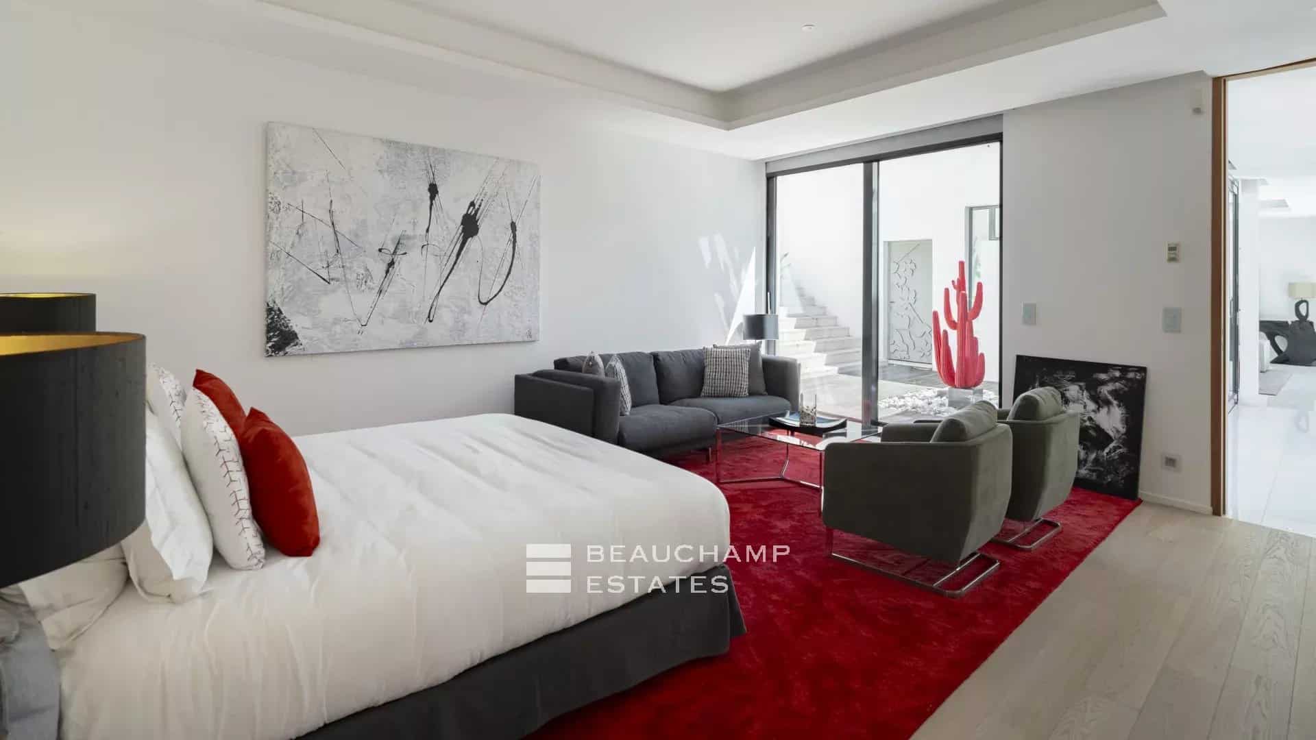 Exclusive luxury domain 8 bedrooms in Cap Tahiti, Pampelonne Exclusive luxury domain 8 bedrooms in Cap Tahiti, Pampelonne