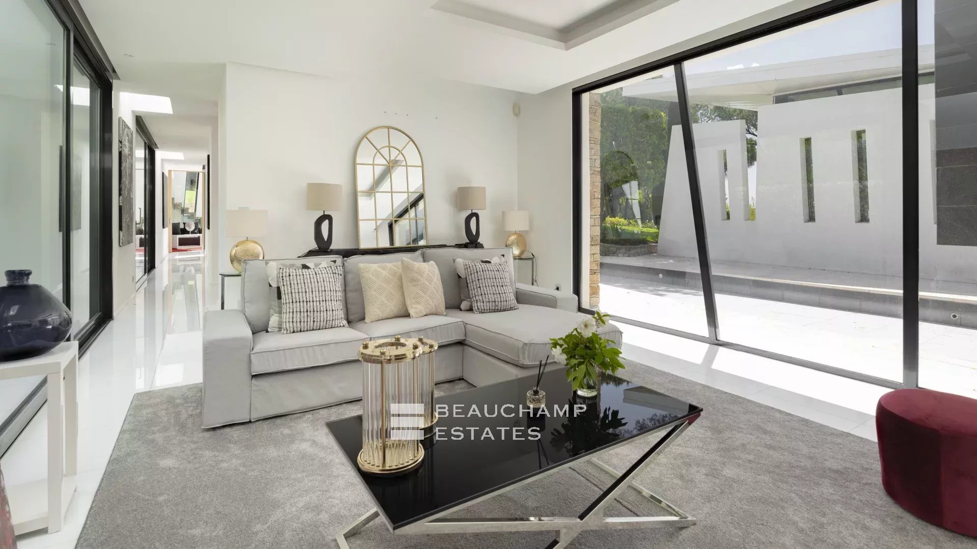 Exclusive luxury domain 8 bedrooms in Cap Tahiti, Pampelonne Exclusive luxury domain 8 bedrooms in Cap Tahiti, Pampelonne