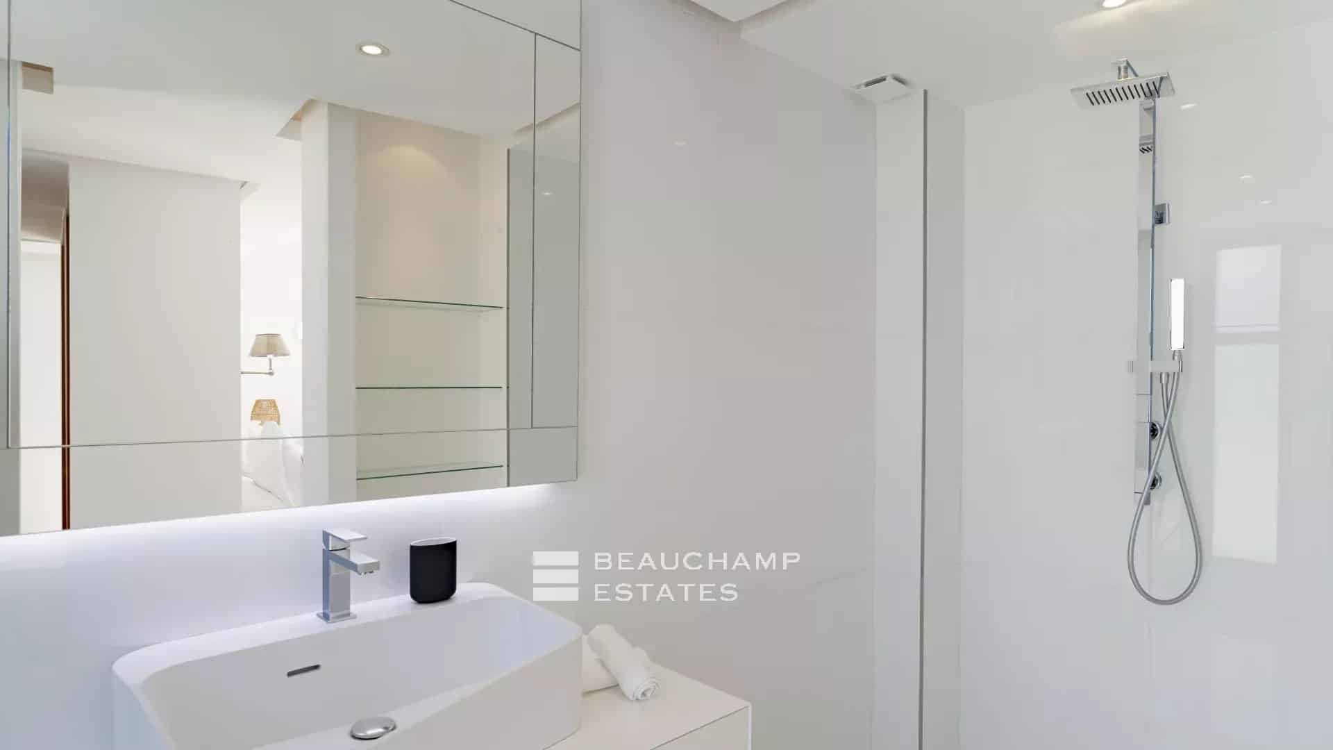 Exclusive luxury domain 8 bedrooms in Cap Tahiti, Pampelonne Exclusive luxury domain 8 bedrooms in Cap Tahiti, Pampelonne