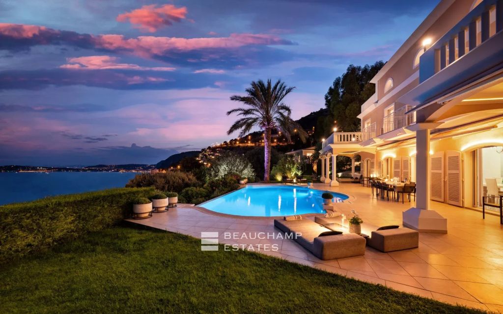 Fantastic classic villa in Cap d’Ail