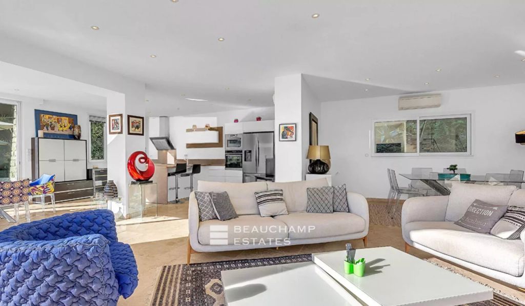 Fully Renovated Contemporary Stone Villa – Minelle Area