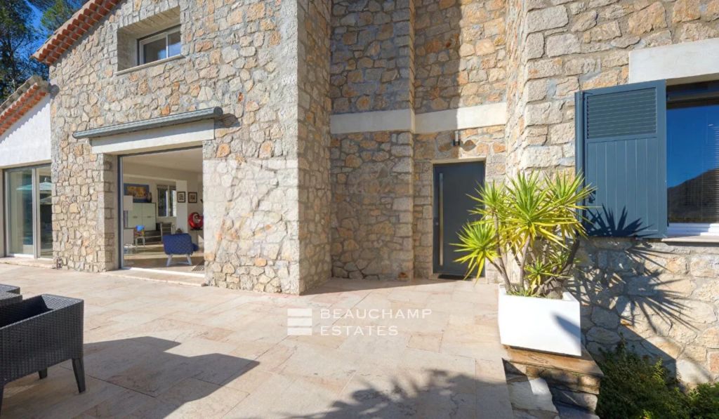 Fully Renovated Contemporary Stone Villa – Minelle Area