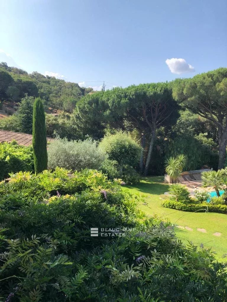 GRIMAUD – EXTRAORDINARY LUMINOUS AND ELEGANT PROVENCALE HOME NESTLED IN TOTAL PRIVACY