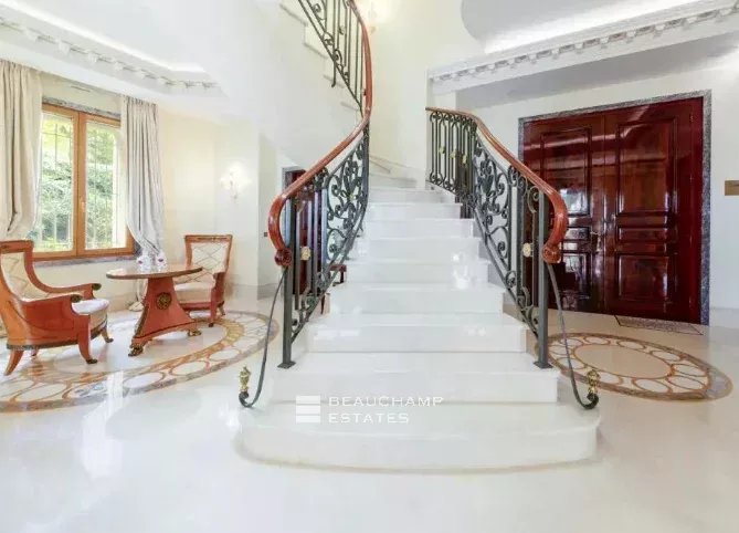 Historical seafront villa Belle Epoque