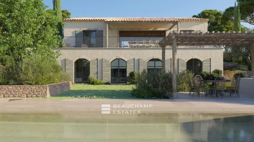 House with swimming pool to renovate – Great potential for extension – Gassin, on the outskirts of Saint-Tropez
