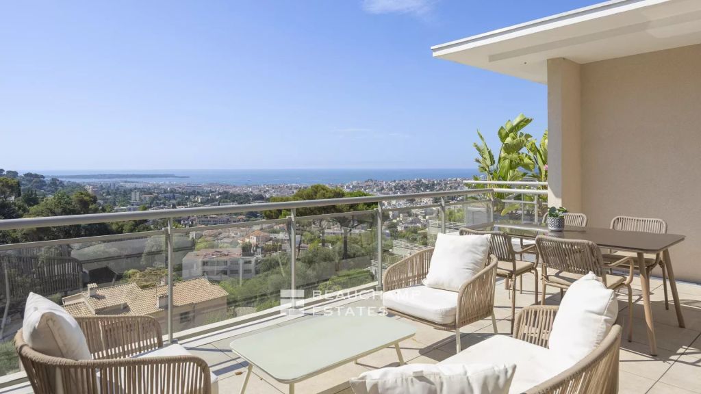 Le Cannet – 3 bedroom brand new apartment