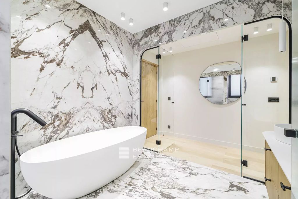 Le Cannet – 4 bedroom house entirely renovated