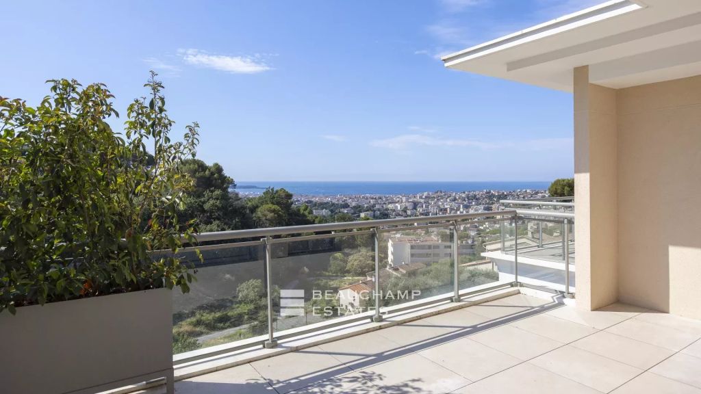 Le Cannet – 4 bedroom new apartment