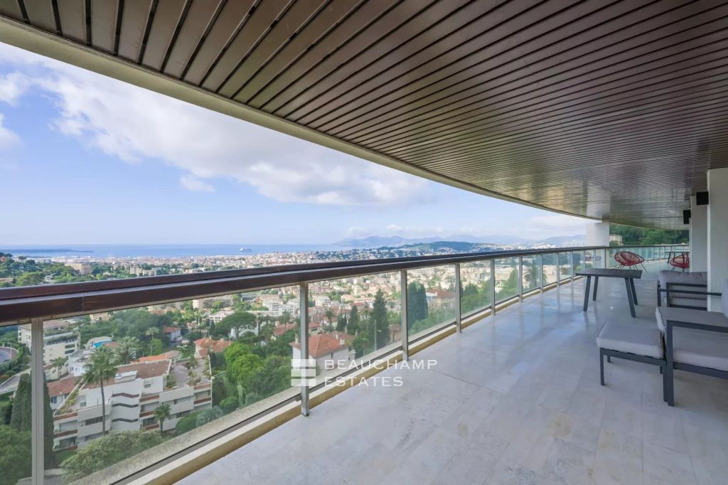 Le Cannet – 4 rooms in luxury residence