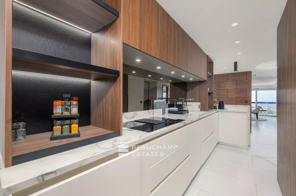 Le Cannet – 4 rooms in luxury residence