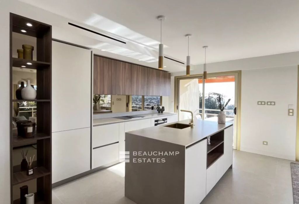 Le Cannet Residential – Contemporary 4-Bedroom Apartment with Panoramic Sea View