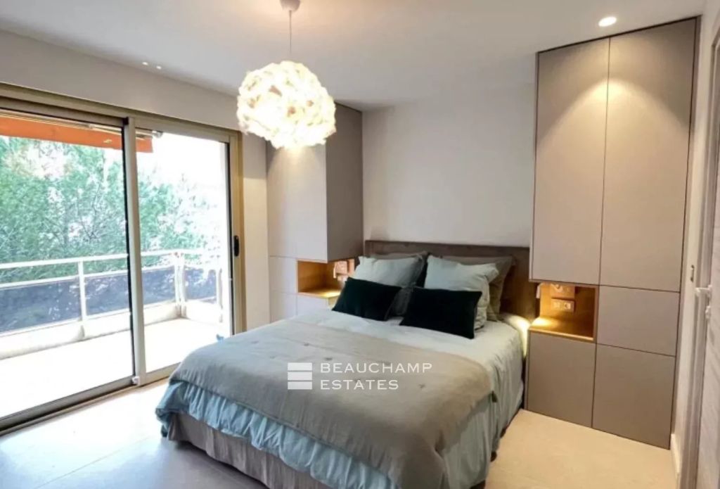 Le Cannet Residential – Contemporary 4-Bedroom Apartment with Panoramic Sea View