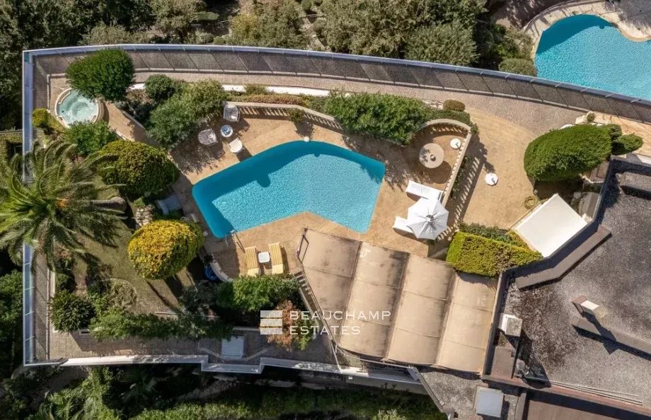 Le Cannet – Rooftop villa with private garden