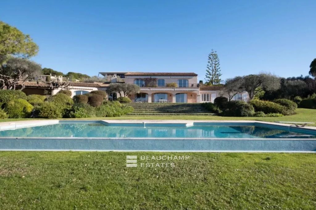 Le Cannet – Villa with panoramic Seaview