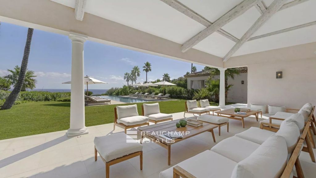 Luxury exceptional property with panoramic views over Pampelonne Beach