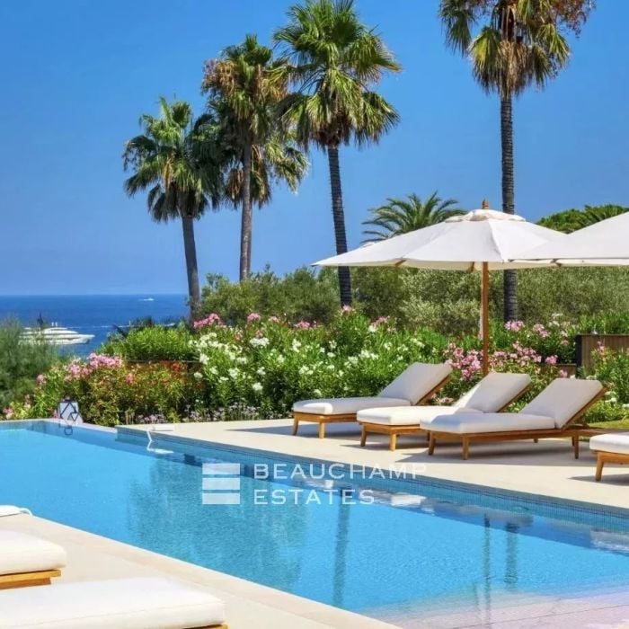 Luxury exceptional property with panoramic views over Pampelonne Beach