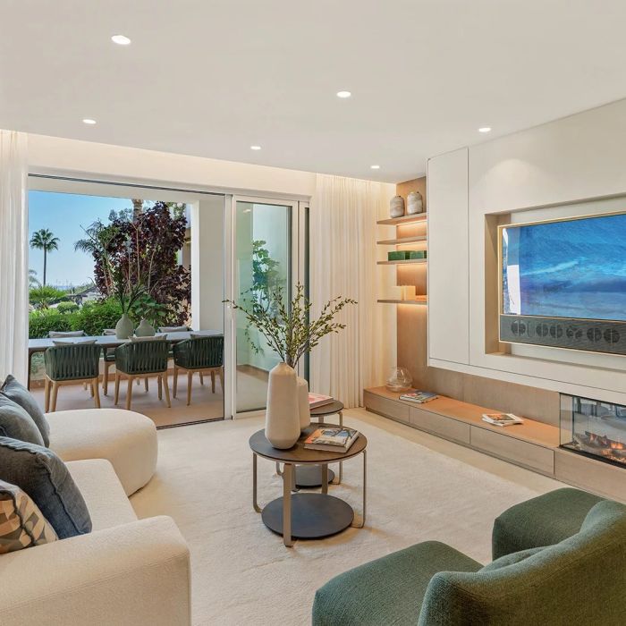 Luxury Ground-Floor Apartment with Private Terrace and Sea Views