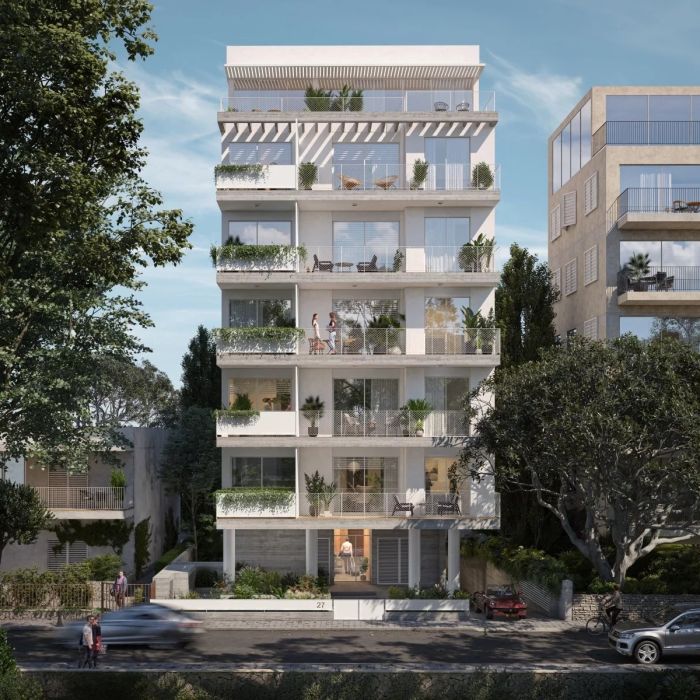 Luxury New Penthouse Near the Hilton Beach