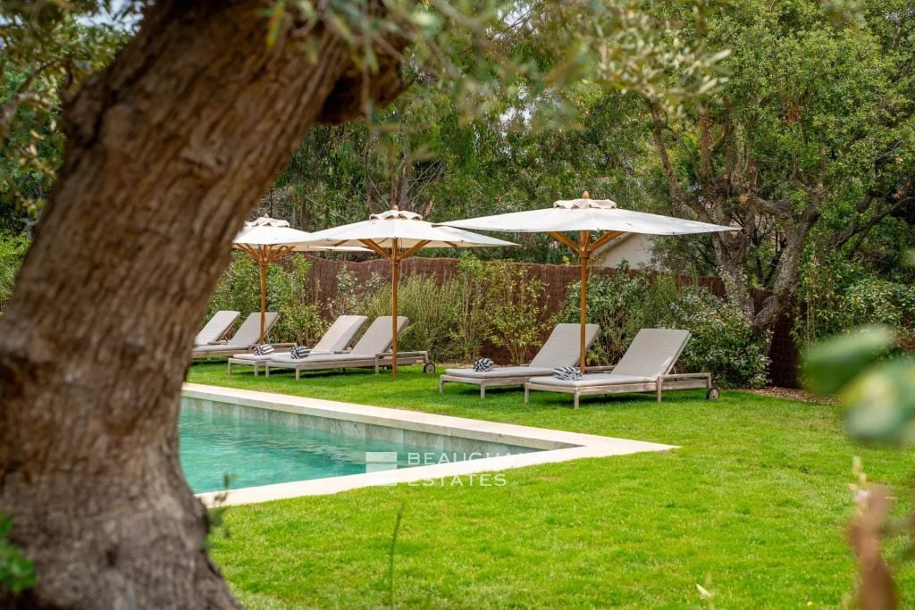 Luxury new villa within walking distance of Club 55 and Pampelonne Beach.