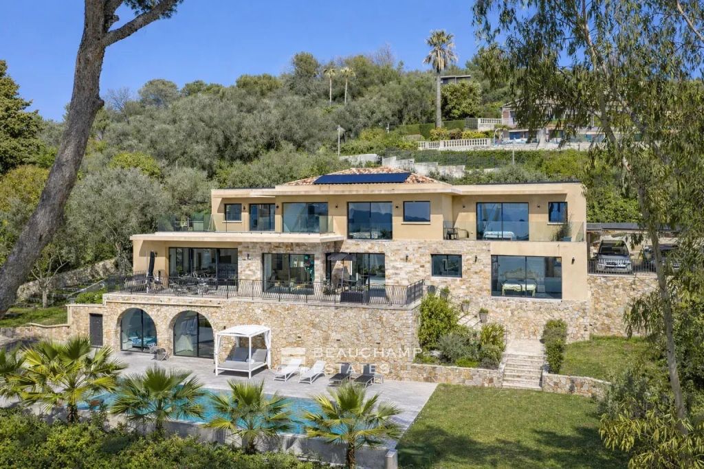 Magnificent contemporary villa with sea view- Mougins