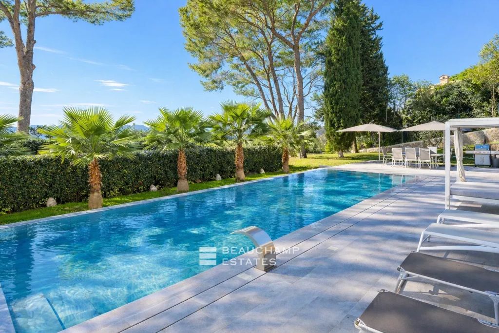 Magnificent contemporary villa with sea view- Mougins