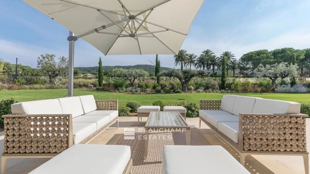 Magnificent Villa in a Private Domain