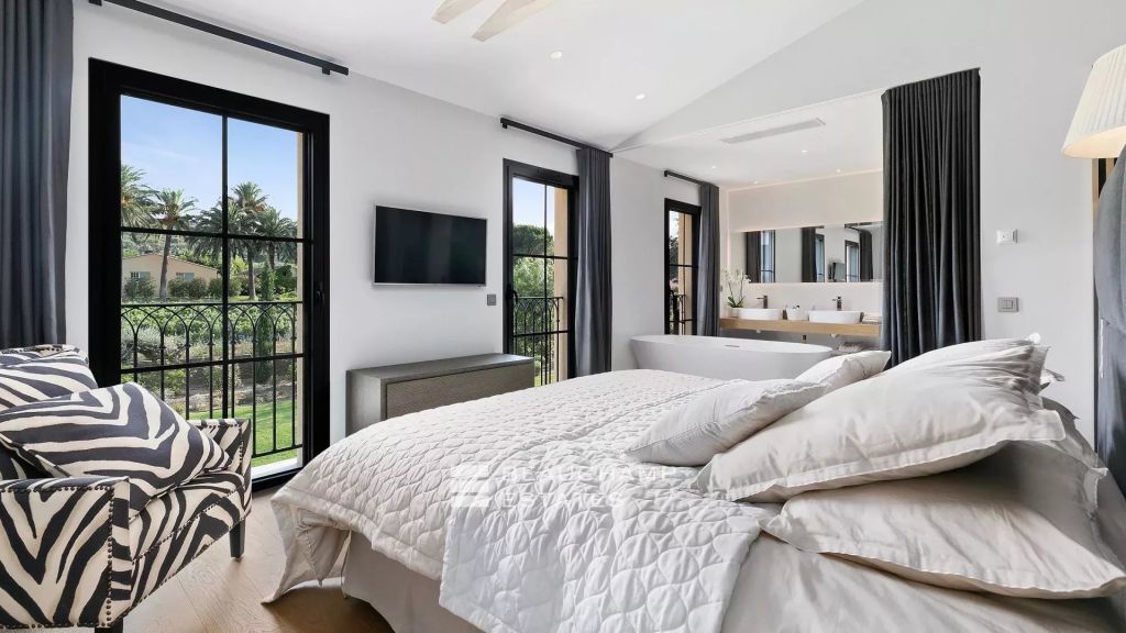 Magnificent Villa in a Private Domain