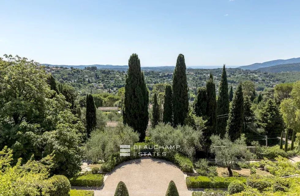 Majestuous Provencal Residence