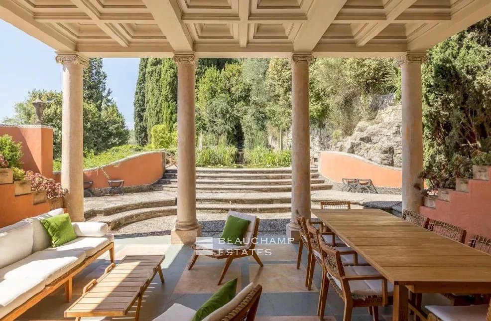 Majestuous Provencal Residence