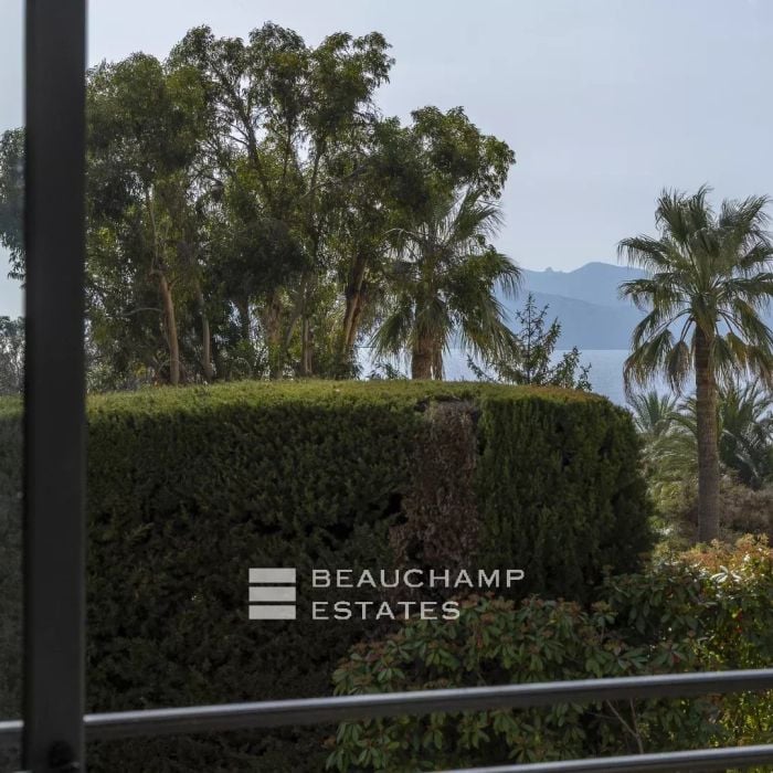 Villa moderne 5 chambres vue mer – Cannes Basse Californie