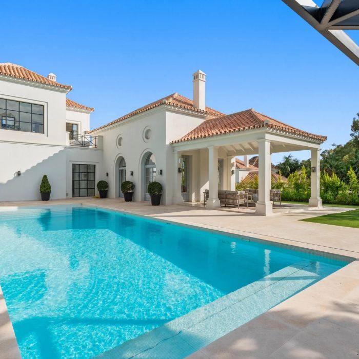 Villa familiale moderne à Nueva Andalucía