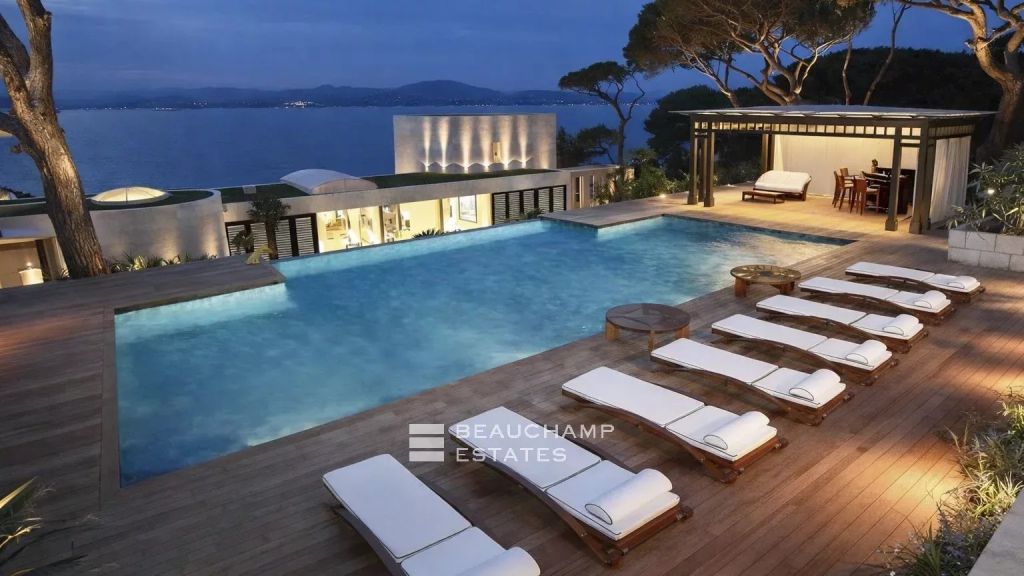 Most exclusive prestigious luxury villa in Saint-Tropez