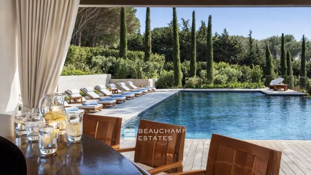 Most exclusive prestigious luxury villa in Saint-Tropez