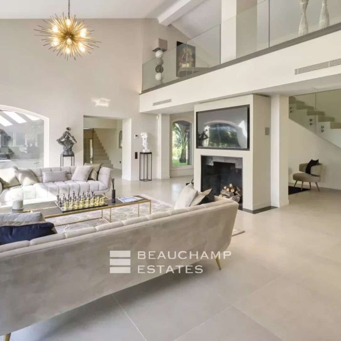 Mougins – villa contemporaine avec vue panoramique