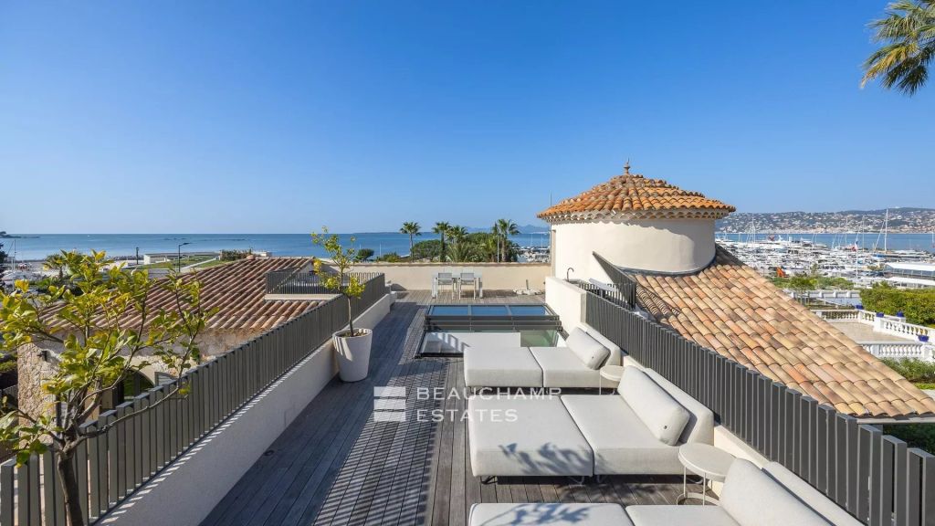 Neo-Provençal 6-bedroom villa with panoramic sea view – Cap d’Antibes