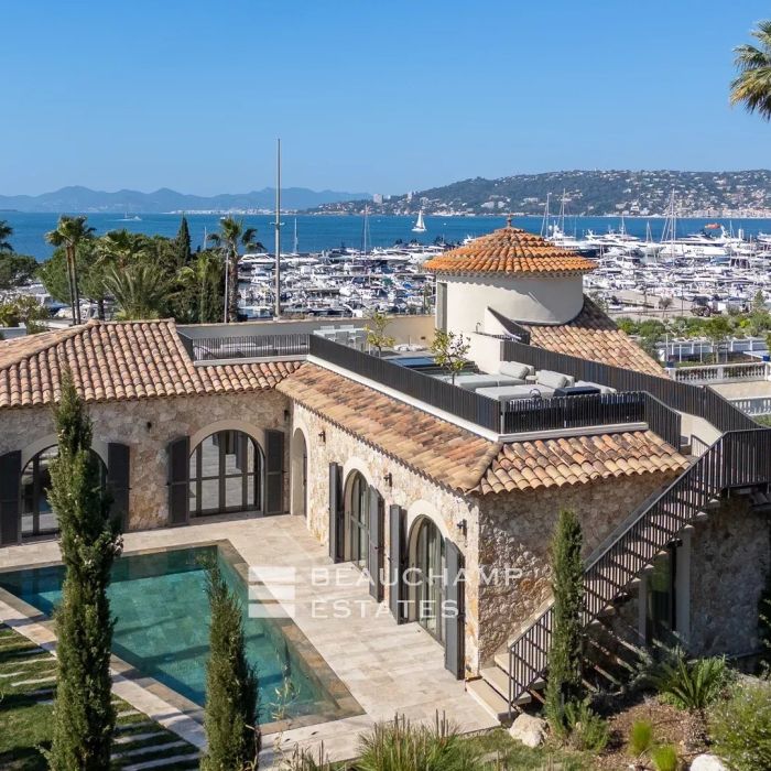 Neo-Provençal 6-bedroom villa with panoramic sea view – Cap d’Antibes