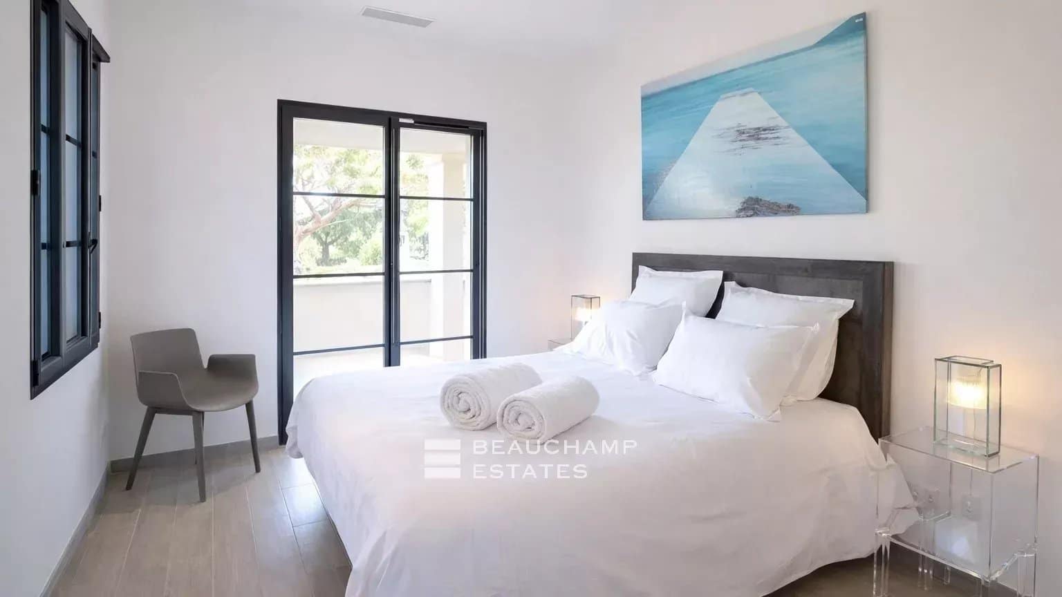 Newly built villa within walking distance of Plage des Salins, ideally located near the heart of Saint-Tropez Newly built villa within walking distance of Plage des Salins, ideally located near the heart of Saint-Tropez