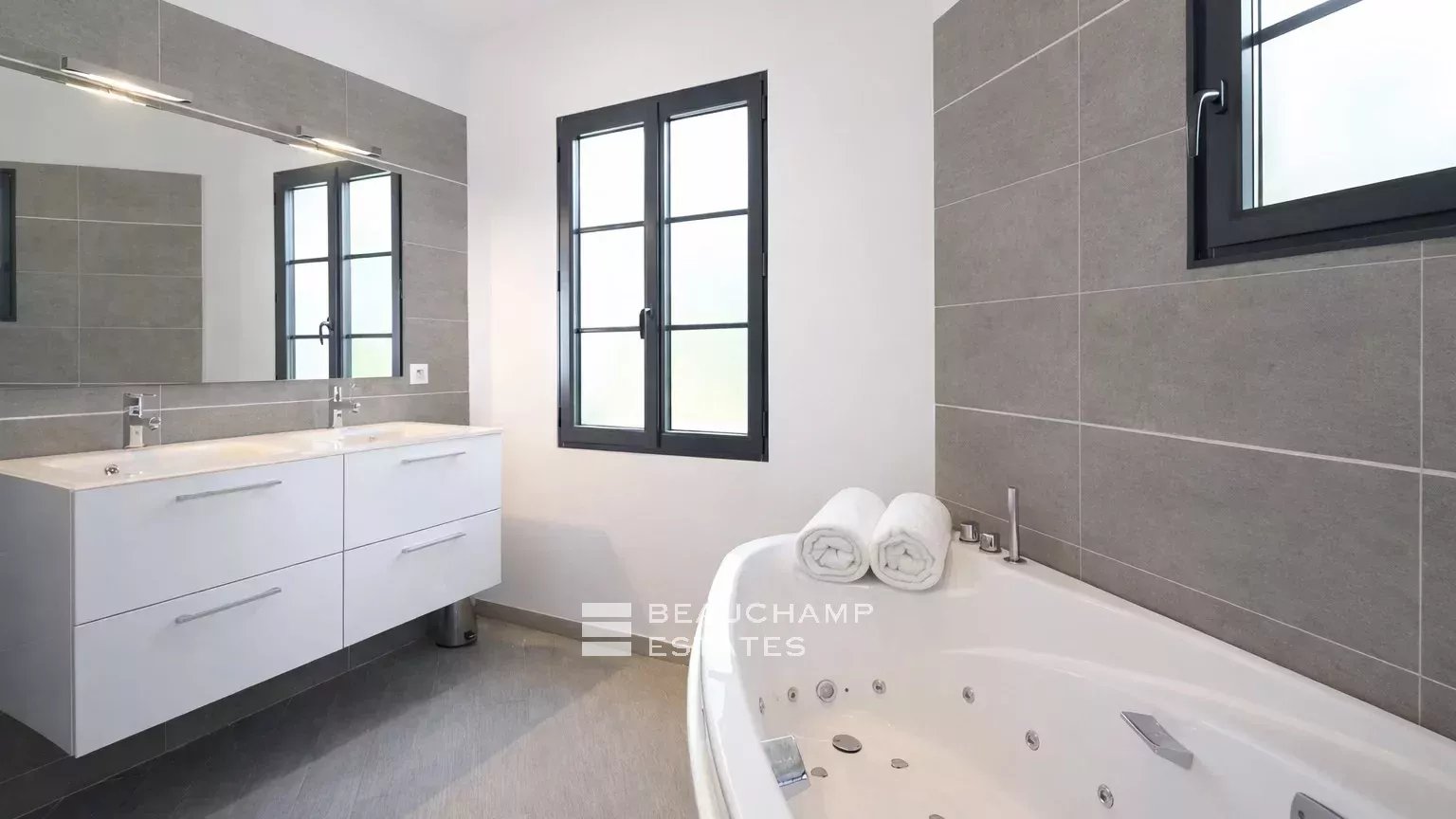 Newly built villa within walking distance of Plage des Salins, ideally located near the heart of Saint-Tropez Newly built villa within walking distance of Plage des Salins, ideally located near the heart of Saint-Tropez