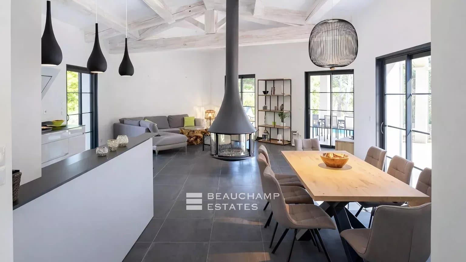 Newly built villa within walking distance of Plage des Salins, ideally located near the heart of Saint-Tropez Newly built villa within walking distance of Plage des Salins, ideally located near the heart of Saint-Tropez