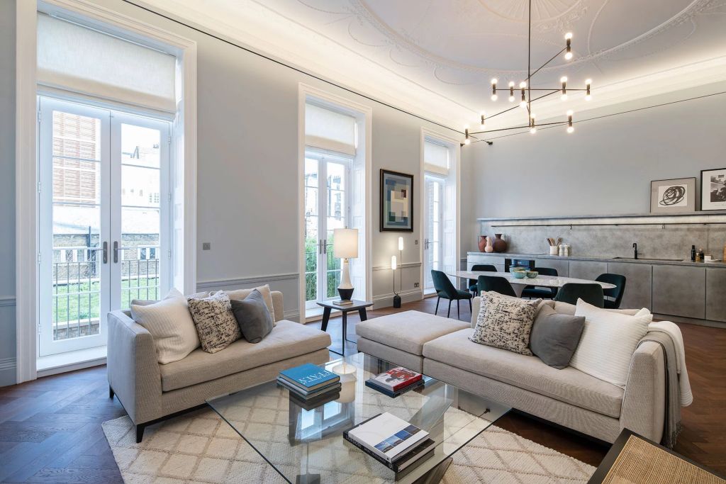 One-bedroom apartment of approximately 1,014 sq ft (94.2 sq m) in Marylebone with multiple Terraces
