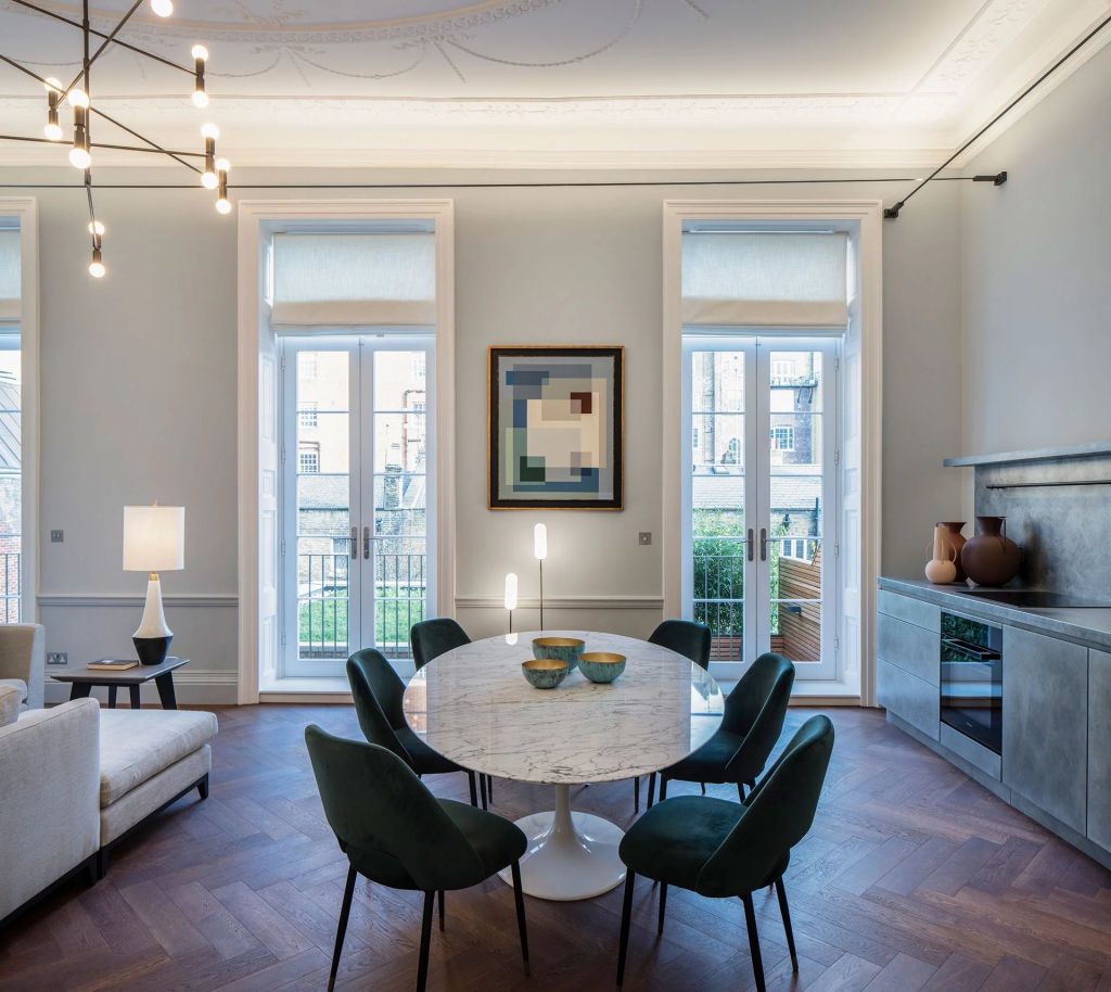 One-bedroom apartment of approximately 1,014 sq ft (94.2 sq m) in Marylebone with multiple Terraces