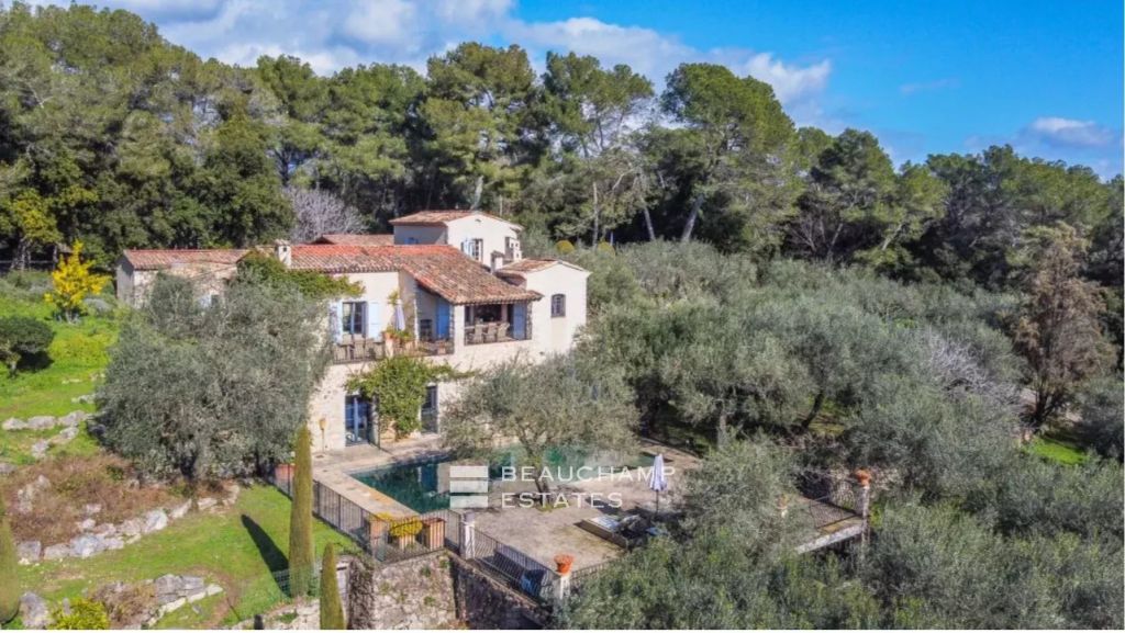 OPIO VALBONNE – THE CHARM OF AUTHENTICITY