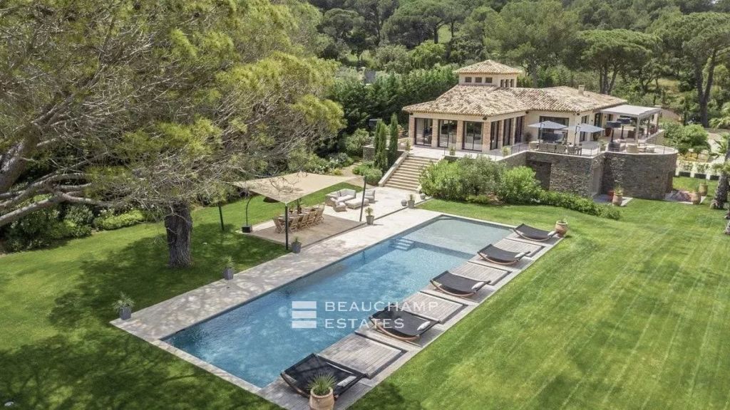 Prestigious Villa Overlooking Pampelonne Bay – Ultimate Luxury in Saint-Tropez