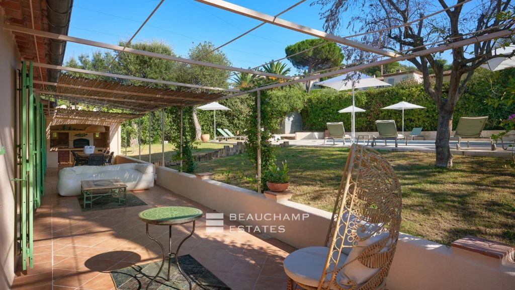 Pretty renovated villa 5 minutes from the center of Saint-Tropez