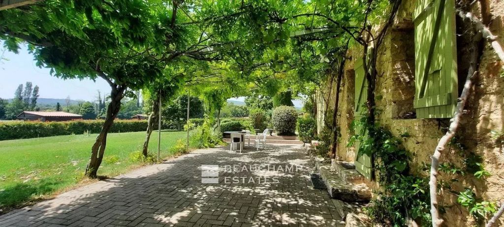 PRIVATE STUD FARM ON 56 HECTARES