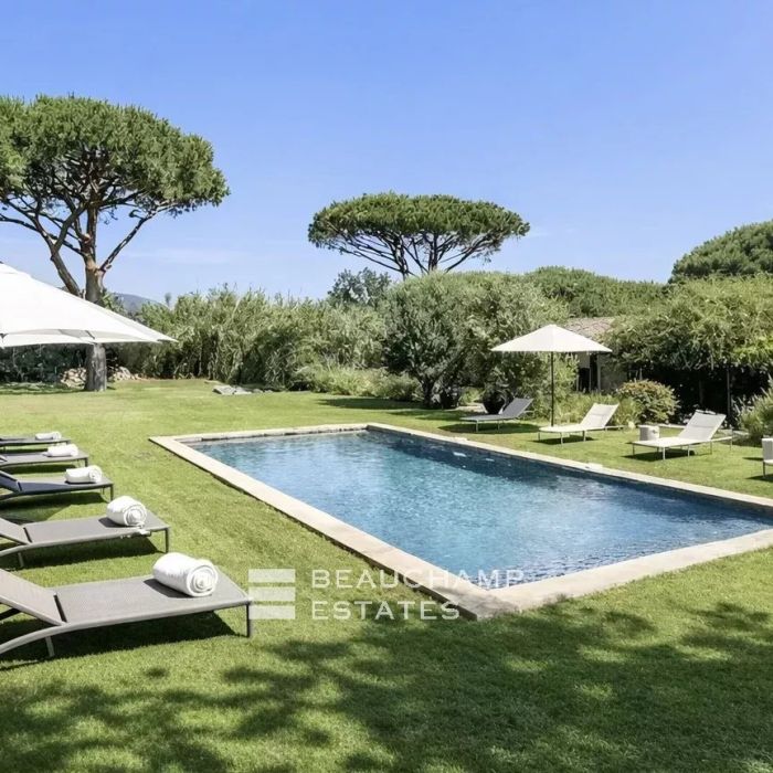 Provençal property in l’Escalet, close to the beaches of Pampelonne