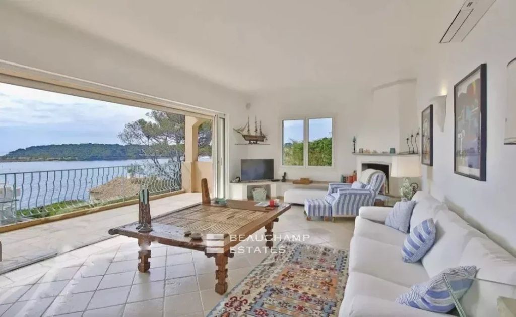 Provençal villa panoramic sea view – Cap d’Antibes
