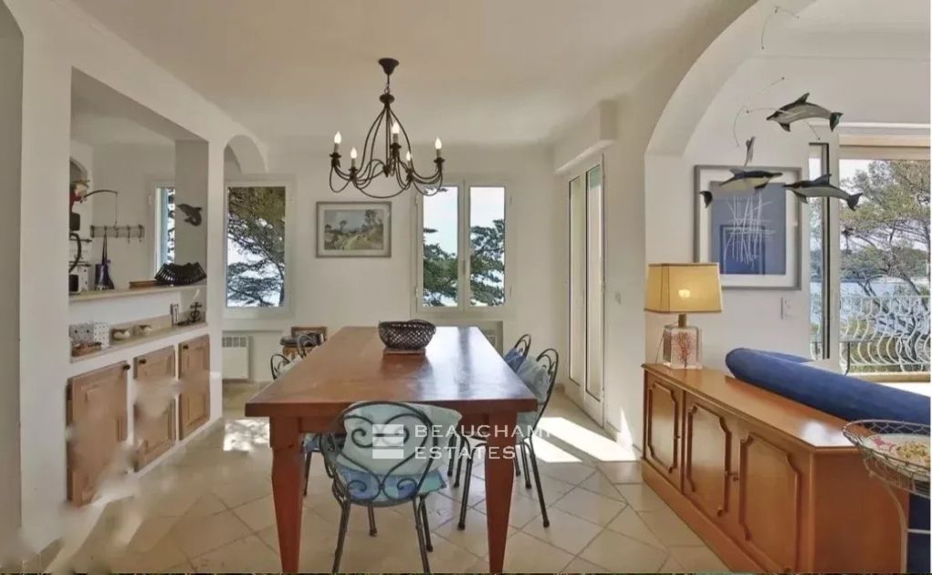 Provençal villa panoramic sea view – Cap d’Antibes
